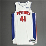 Bey, Saddiq<br>White Association Edition - Worn 11/26/21<br>Detroit Pistons 2021-22<br>#41 Size: 46+6