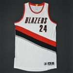 Plumlee, Mason<br>White Regular Season - Worn 1 Game (12/14/15)<br>Portland Trail Blazers 2015-16<br>#24 Size: 2XL+2