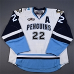 Taffe, Jeff *<br>White Alternate w/A, w/ 10th Anniversary Patch<br>Wilkes-Barre/Scranton Penguins 2008-09<br>#22 Size: 58