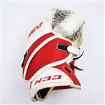 Blackwood, Mackenzie<br>CCM Extreme Flex 4 Catcher<br>New Jersey Devils 2020-21<br># 