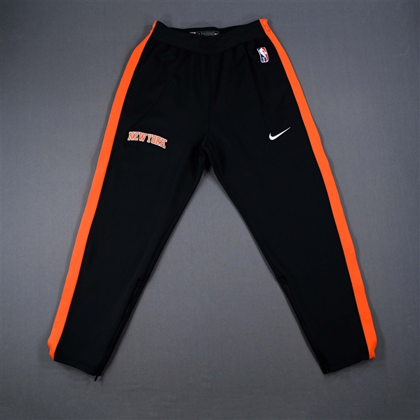 Gibson, Taj<br>City Edition Pants - Game-Issued (GI)<br>New York Knicks 2021-22<br>#67 Size: XL Tall