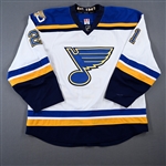 Berglund, Patrik *<br>White Set 1 w/ 50th Anniversary Patch<br>St. Louis Blues 2016-17<br>#21 Size: 58