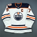 McDavid, Connor *<br>White Set 2B w/C, w/ 40th Anniversary Patch - 8 Games<br>Edmonton Oilers 2018-19<br>#97 Size: 56